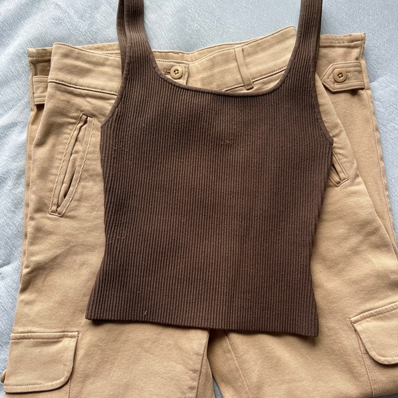 Babaton Sculpt Knit Squareneck Tank - Picture 6 of 8